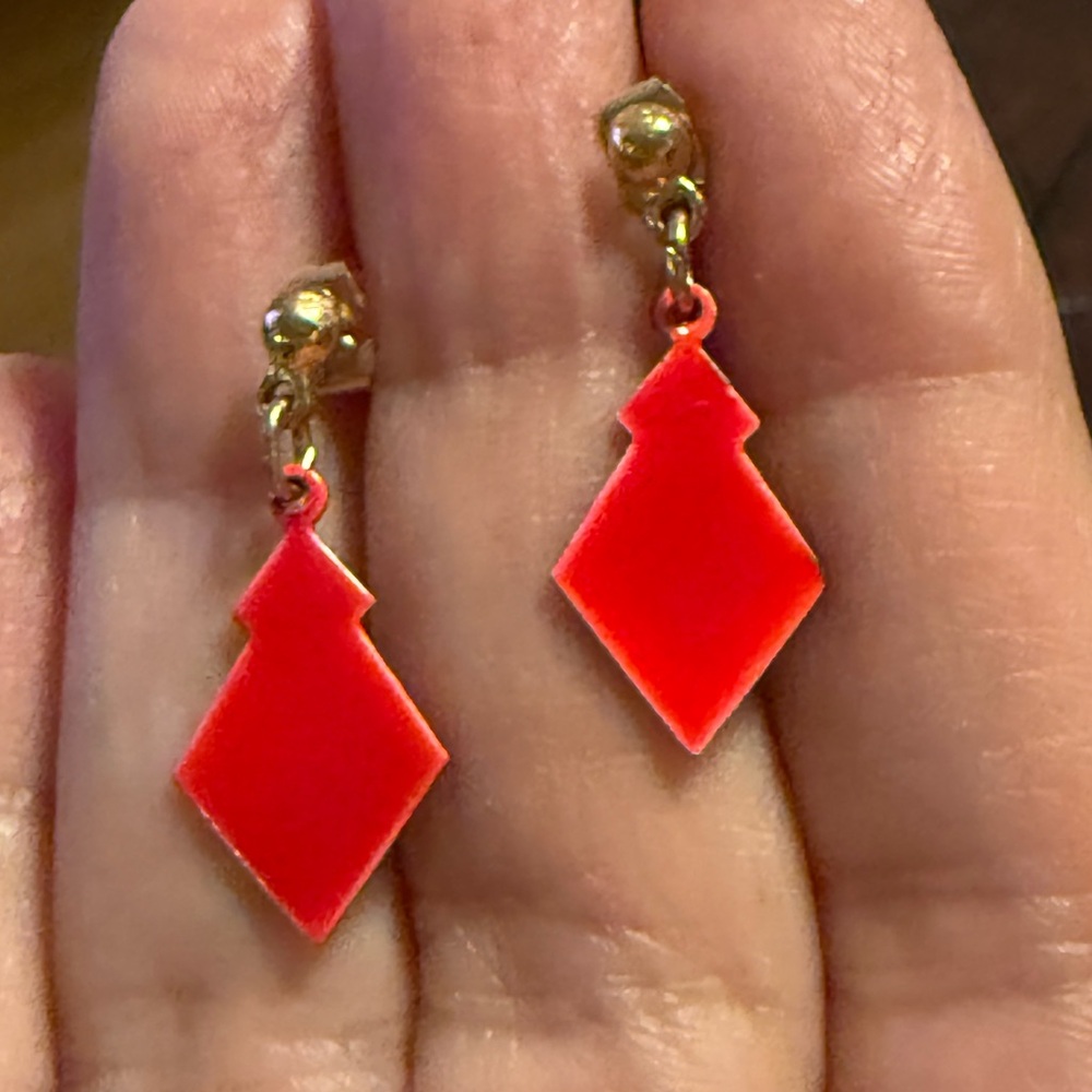 Red Geometric Gold Tone Earrings - Picture 1 of 2